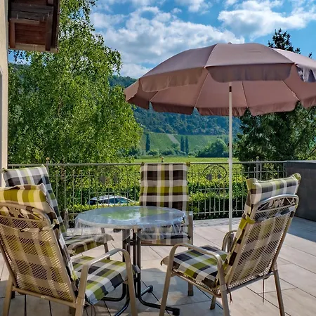 Ferienweingut Winnebeck Appartement Köwerich